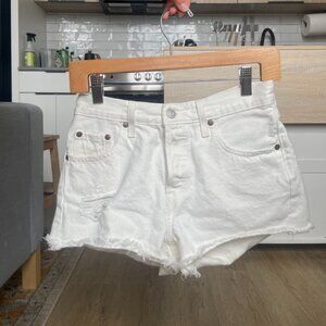 Levi's 501 White Denim Shorts (25)